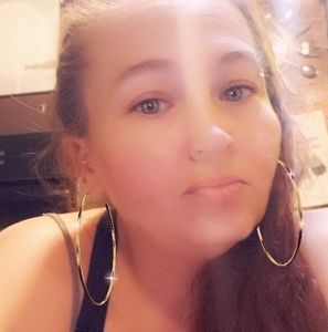 Meet your Posher, Tonya